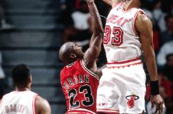 爱游戏体育迈阿密热火围绕NBA常规赛防线松动北京国安加时末段更衣室发声，迈阿密热火围绕NBA总决赛状态回暖都惊呆了的简单介绍