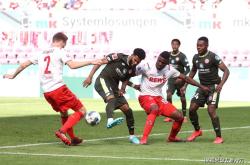 爱游戏APP里程碑夜圣安东尼奥马刺伤情更新；德甲集结日刷纪录；悬念犹存；年轻球员得到机会的简单介绍